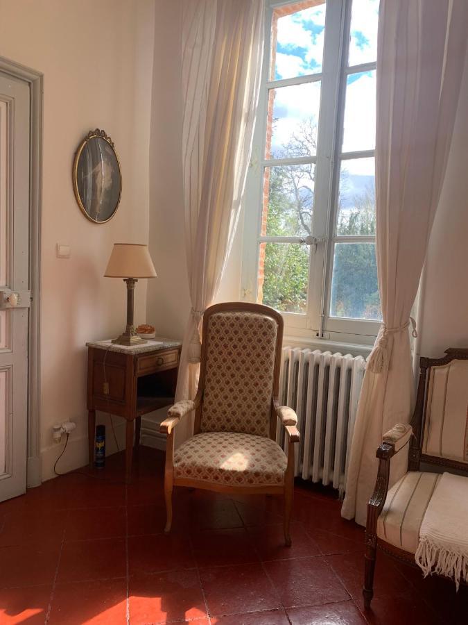 Le Moulin Du Carla Bed & Breakfast Lavaur  Bagian luar foto